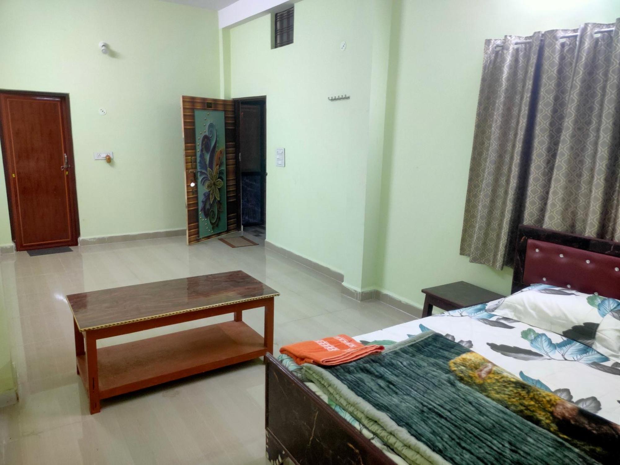 Hotel Shri Ram Palace Rewa Екстериор снимка
